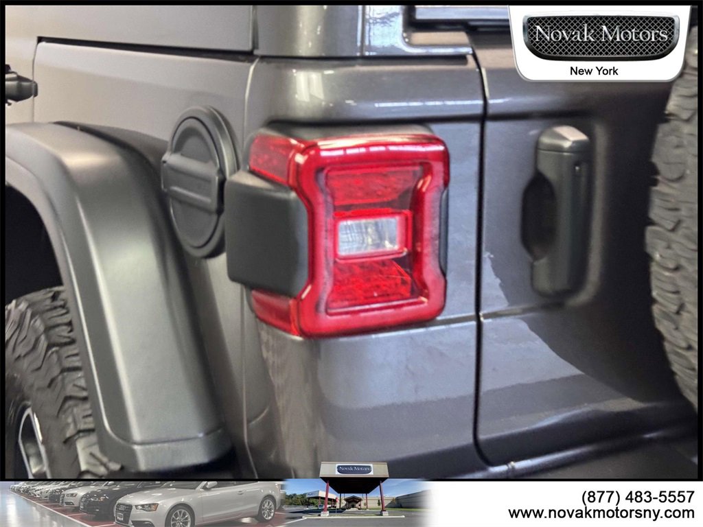 Used 2022 Jeep Wrangler Unlimited Rubicon w/ LED Lighting Group image 7