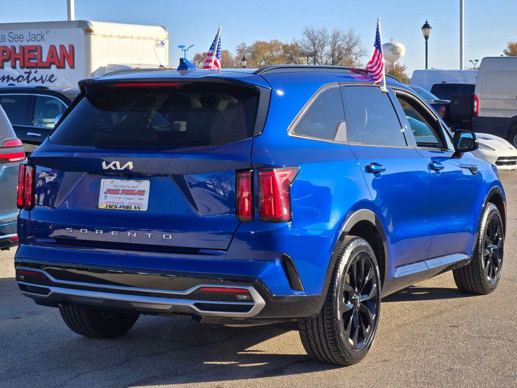 Used 2022 Kia Sorento SX image 13