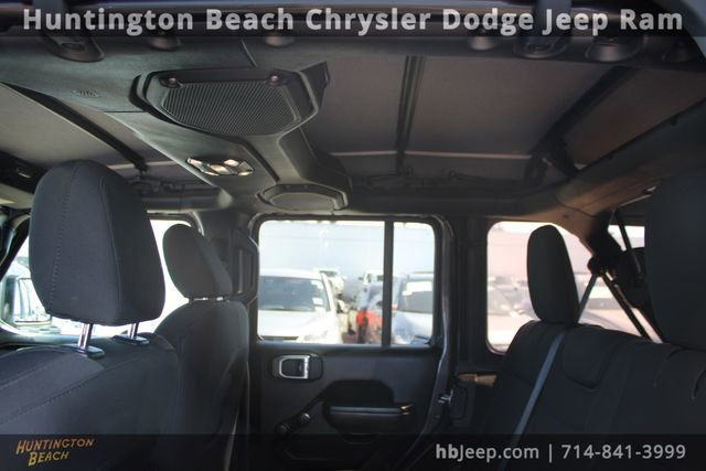 Used 2021 Jeep Wrangler Unlimited Sport image 31