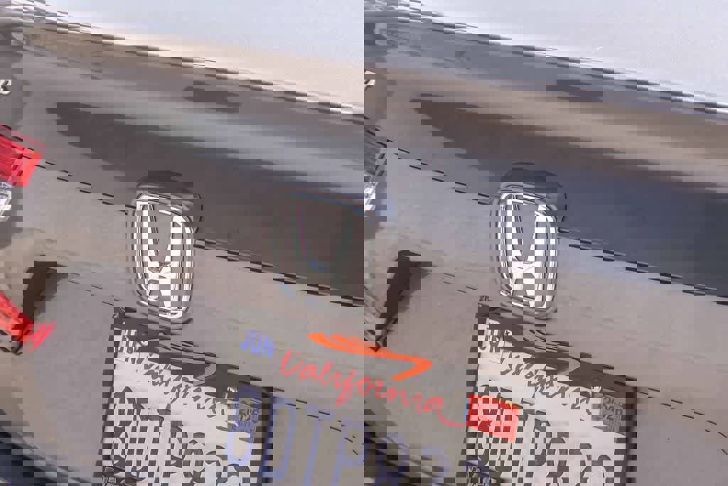 Used 2018 Honda Accord EX-L image 11