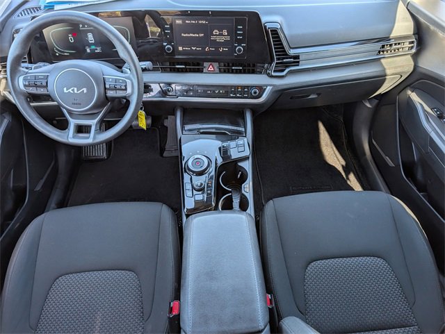 Used 2023 Kia Sportage LX image 5