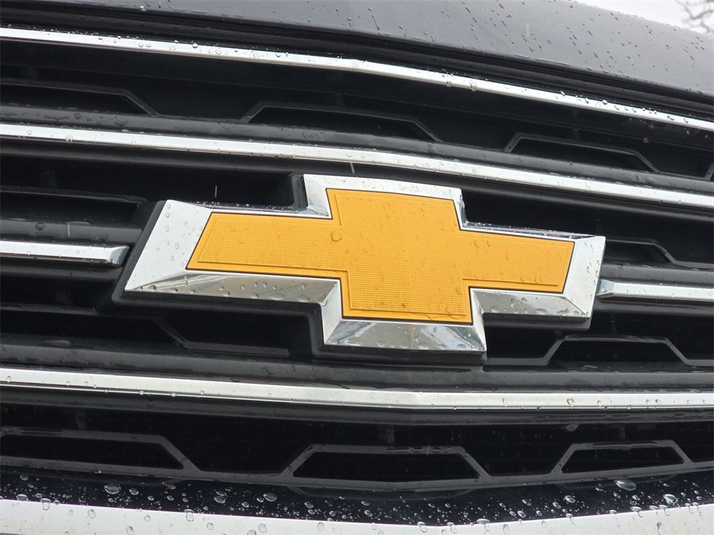 Used 2013 Chevrolet Traverse LT w/ LPO, 'HIT The Road' Package image 32