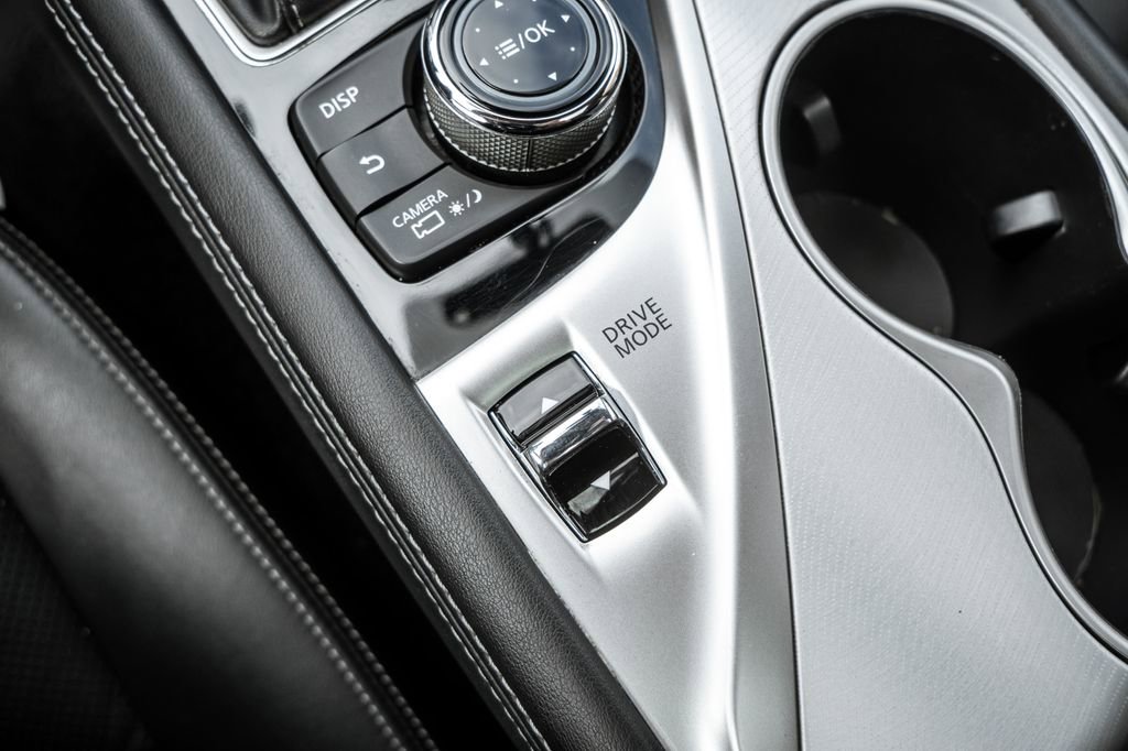 Used 2021 INFINITI Q50 Luxe image 22