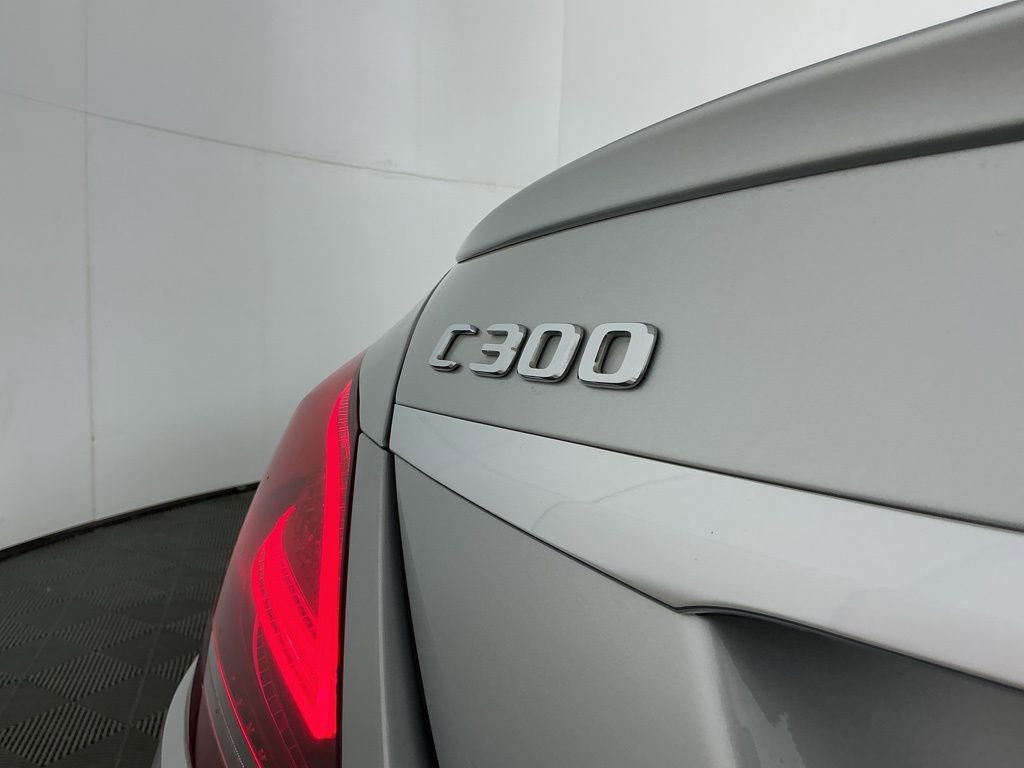 Used 2020 Mercedes-Benz C 300 Sedan image 31