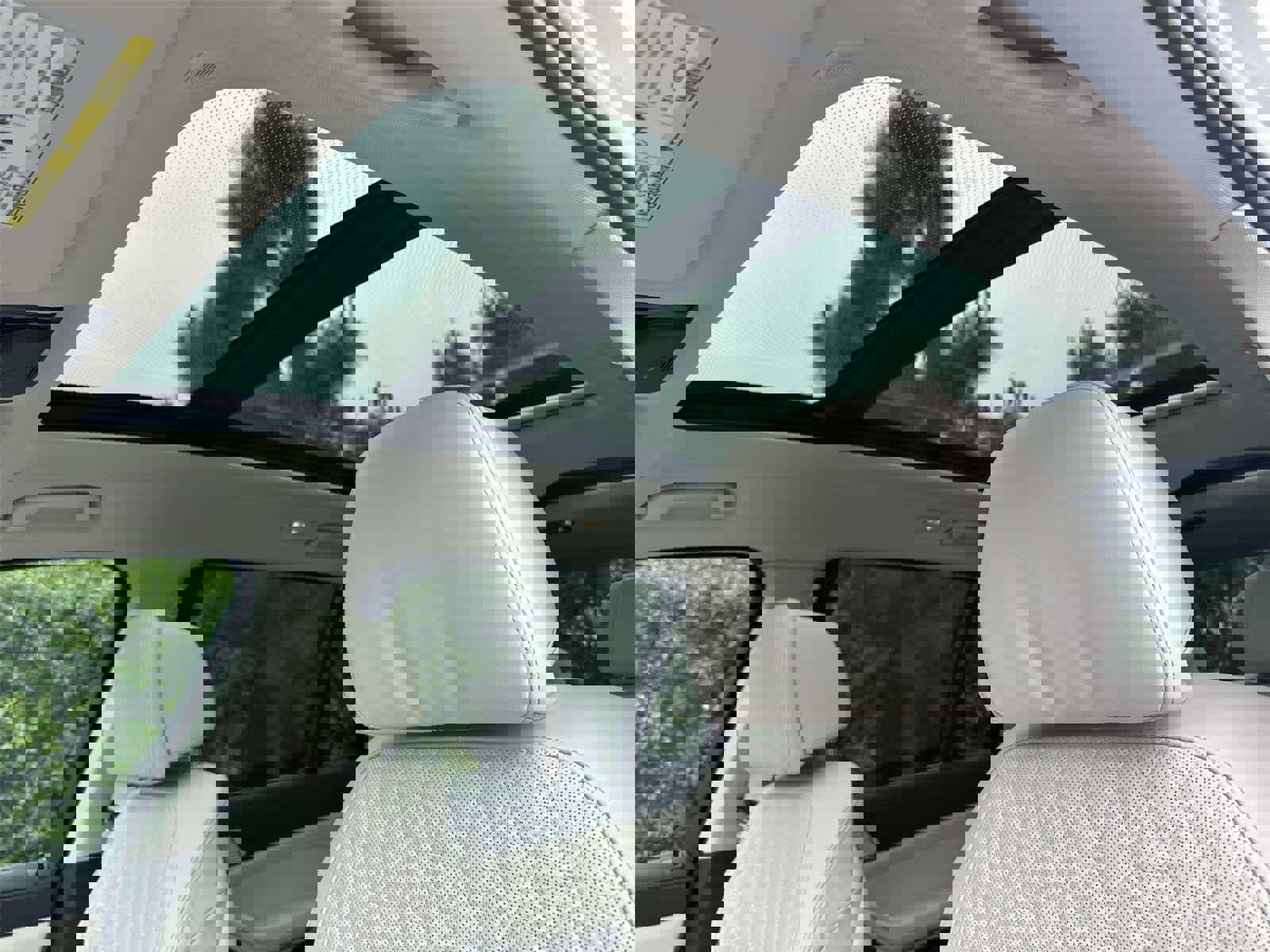 Used 2025 BMW X7 xDrive40i w/ Executive Package image 31