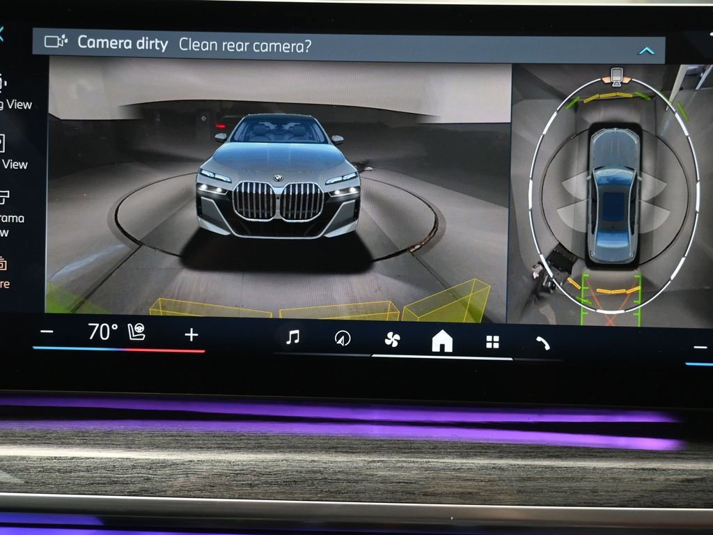 Used 2023 BMW 760i xDrive image 16