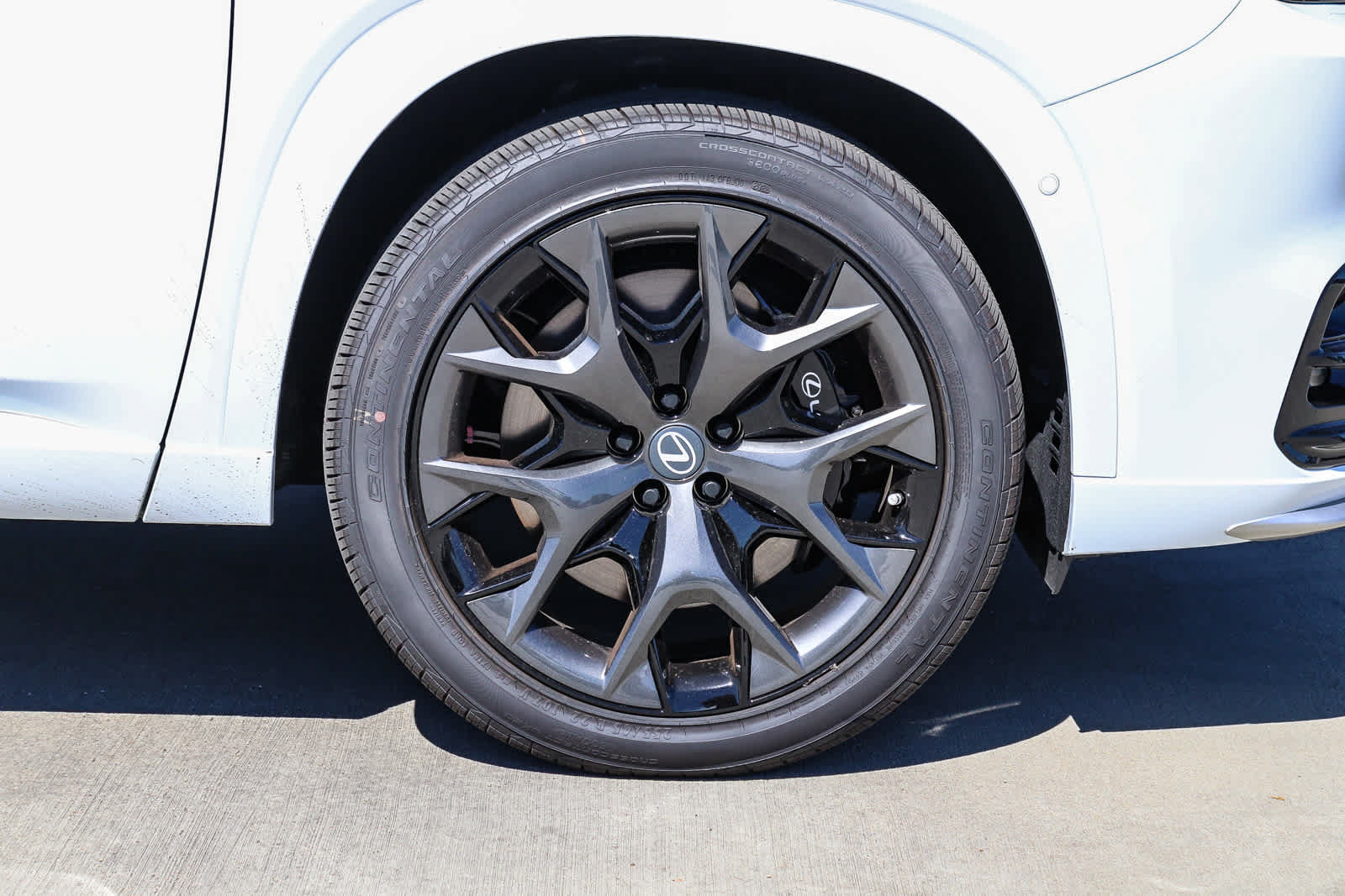 New 2026 Lexus TX 500h AWD image 9