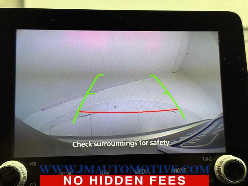 Used 2022 Mitsubishi Eclipse Cross SE image 27