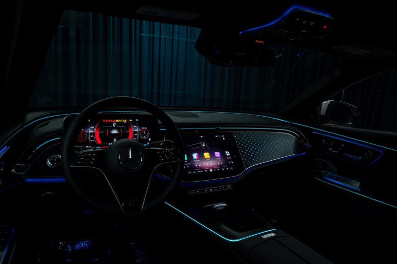 New 2026 Mercedes-Benz E 350 Sedan image 13
