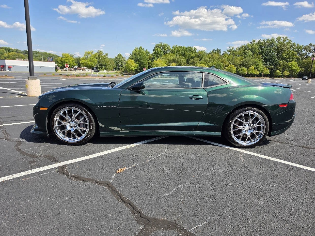 Used 2015 Chevrolet Camaro SS w/ Green Flash Special Edition RWD image 4