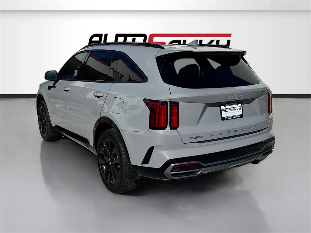 Used 2022 Kia Sorento SX image 5