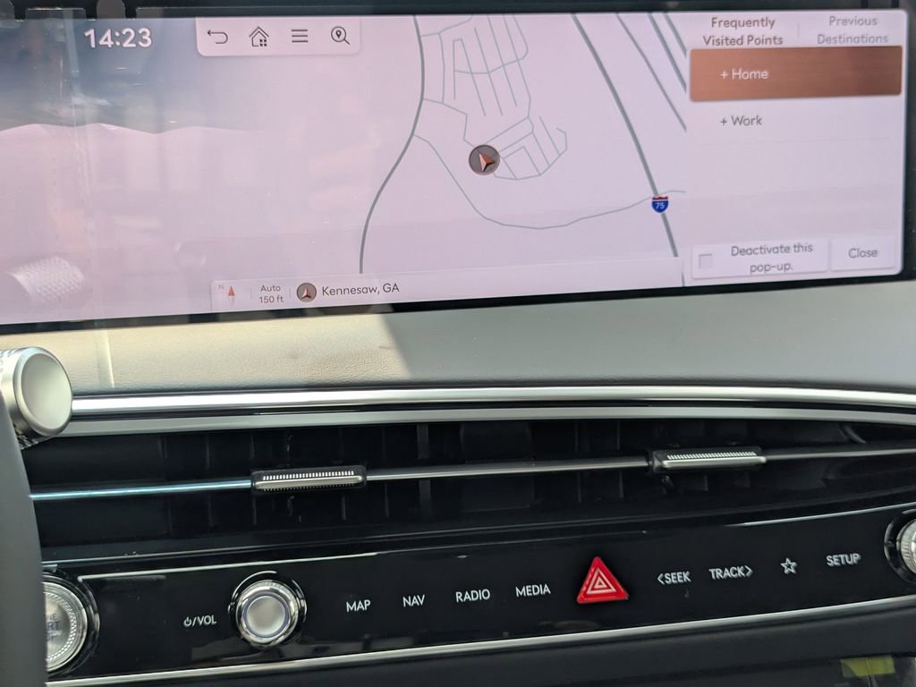 Used 2026 Genesis GV70 2.5T Select image 21