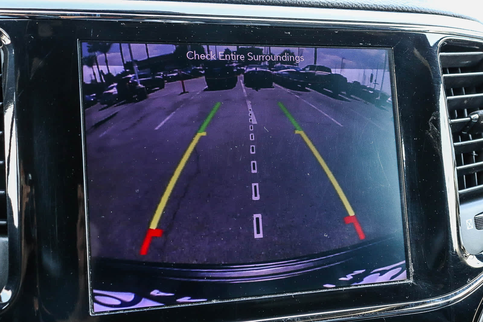 Used 2019 Jeep Grand Cherokee Altitude RWD image 33