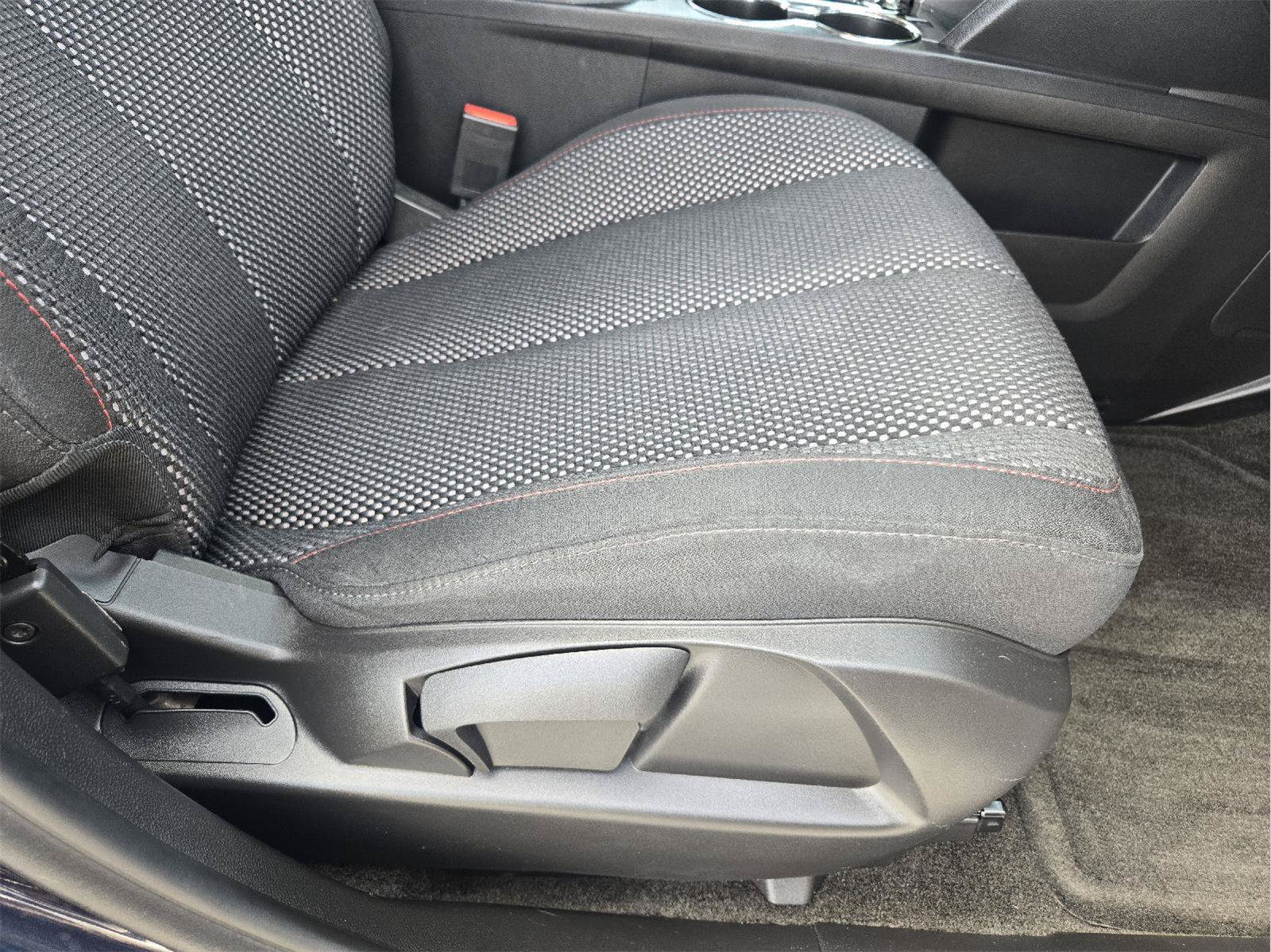 Used 2017 Chevrolet Equinox LT FWD image 20