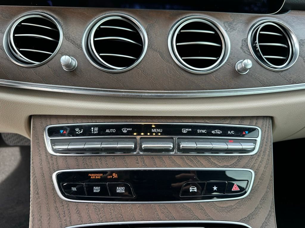 Used 2022 Mercedes-Benz E 350 Sedan image 22