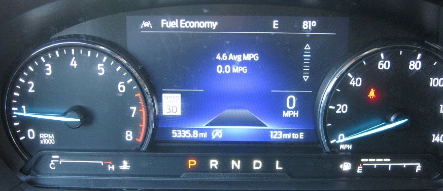 Used 2021 Ford Explorer XLT w/ Equipment Group 202A AWD/4WD image 9