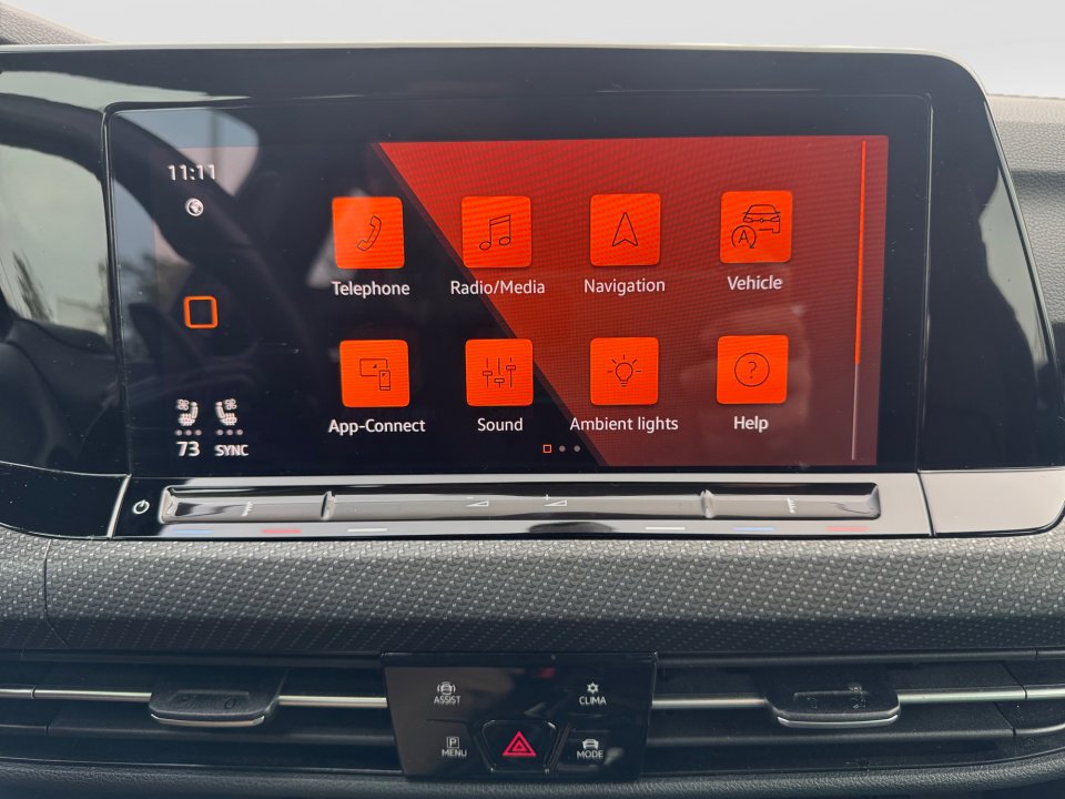 Used 2024 Volkswagen Golf R 2.0T image 20