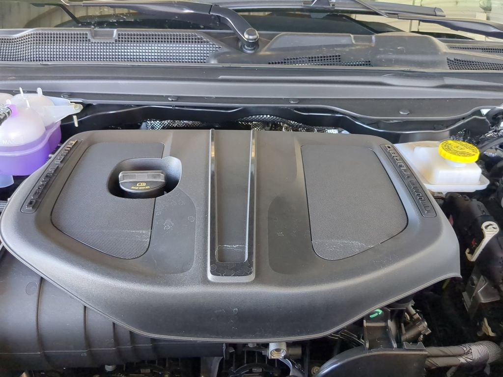 New 2026 RAM 1500 Laramie w/ Night Edition image 10