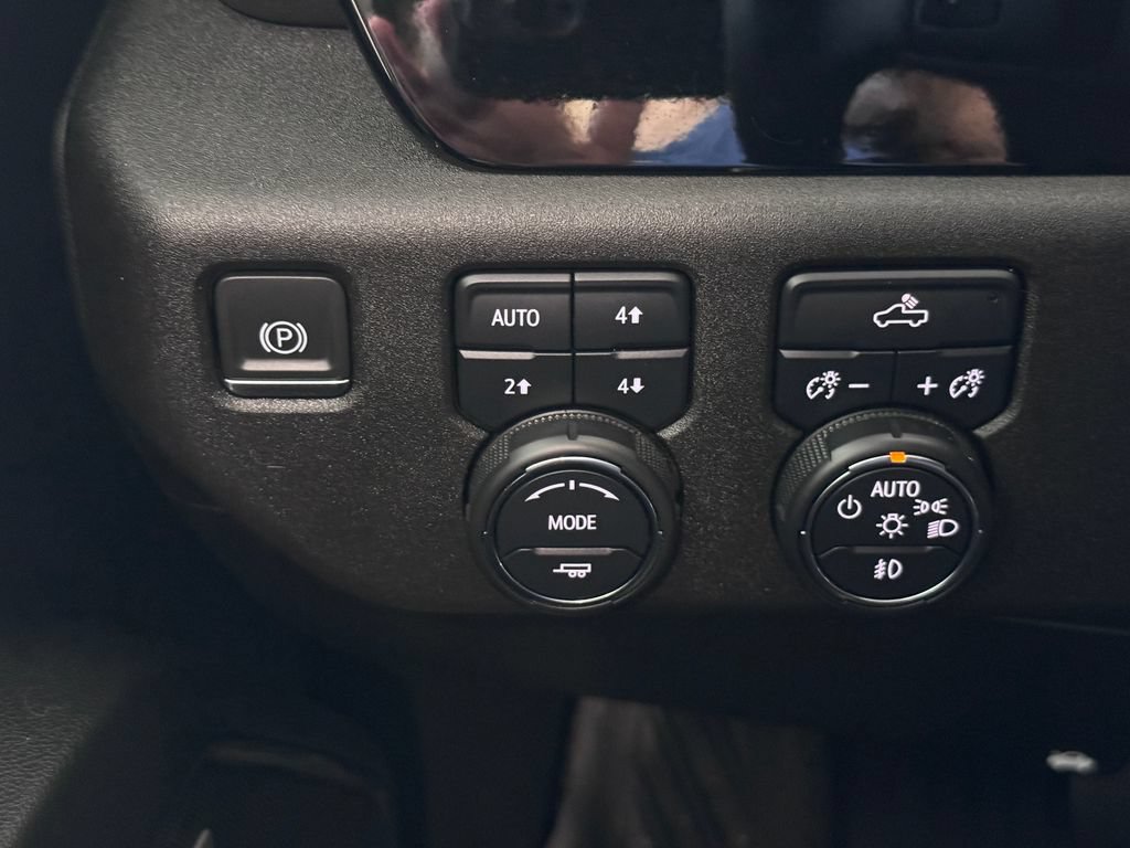 Certified 2024 Chevrolet Silverado 1500 RST w/ True North Edition Plus AWD/4WD image 26