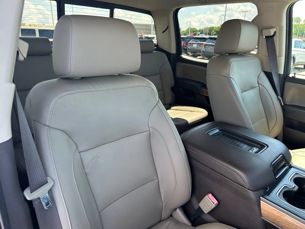 Used 2018 Chevrolet Silverado 3500 LTZ w/ Duramax Plus Package AWD/4WD image 33