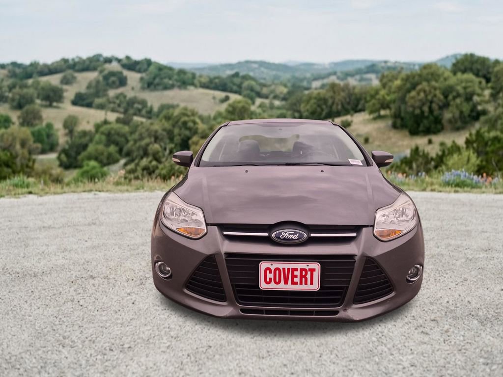 Used 2013 Ford Focus SE FWD image 2