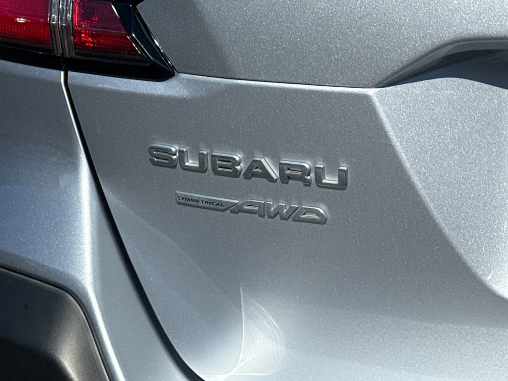 Used 2023 Subaru Outback Limited AWD/4WD image 10
