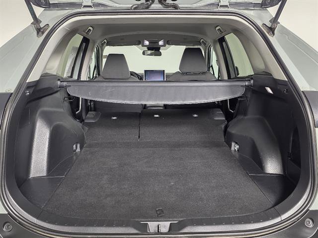 Used 2023 Toyota RAV4 XLE image 20