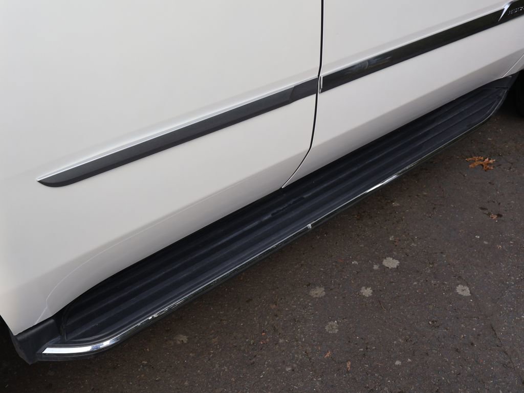 Used 2019 Cadillac Escalade 4WD w/ LPO, Radiant Package image 9