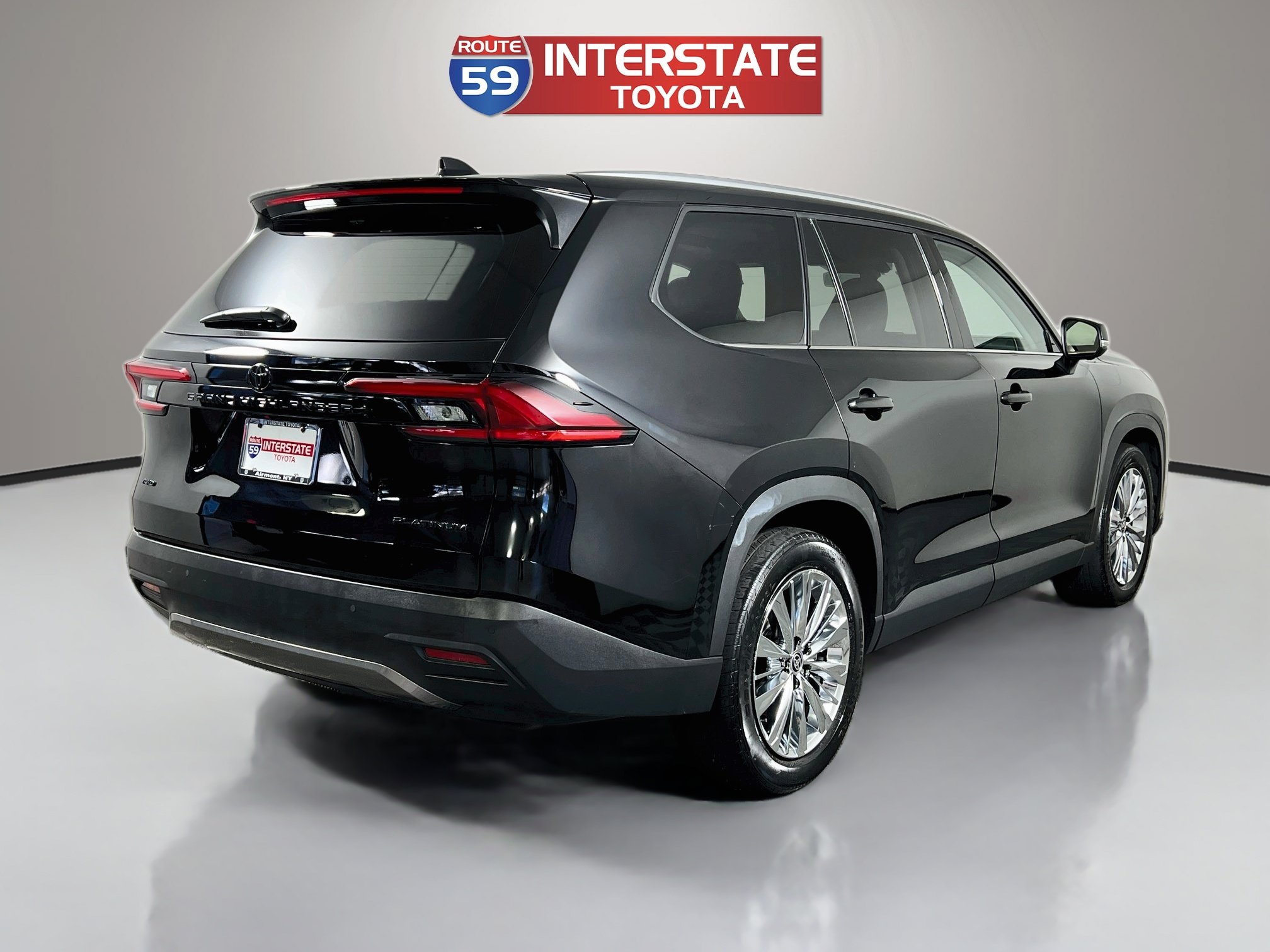 Certified 2025 Toyota Grand Highlander AWD image 7