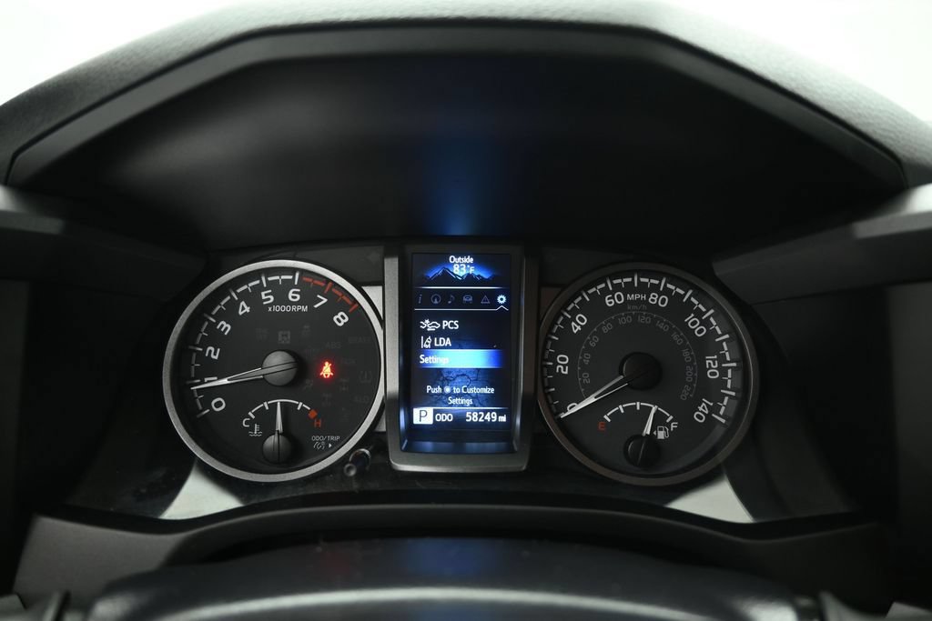 Used 2022 Toyota Tacoma TRD Pro AWD/4WD image 12