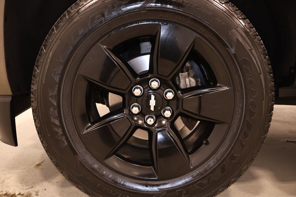 Used 2016 Chevrolet Colorado LT w/ LT Convenience Package image 36