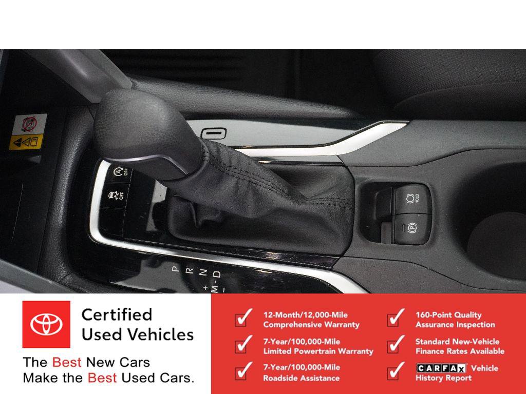 Certified 2022 Toyota Corolla Cross LE w/ Moonroof Package FWD image 24