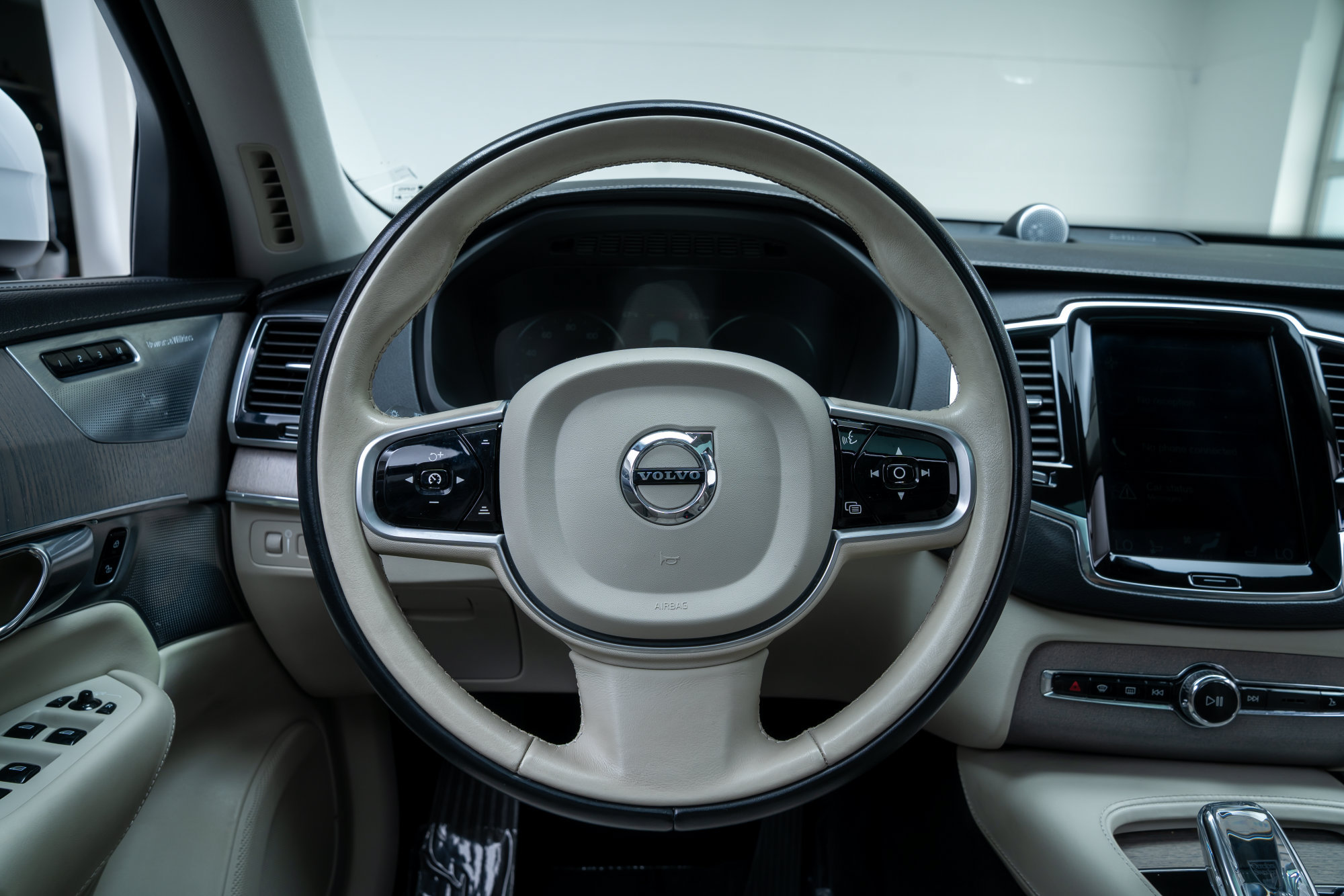 Used 2020 Volvo XC90 T8 Inscription AWD/4WD image 11