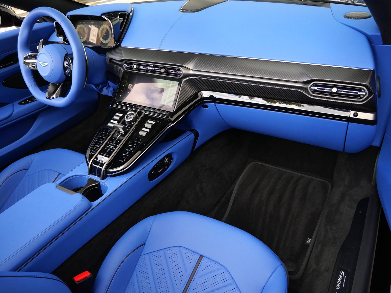 New 2026 Aston Martin V8 Vantage S image 23