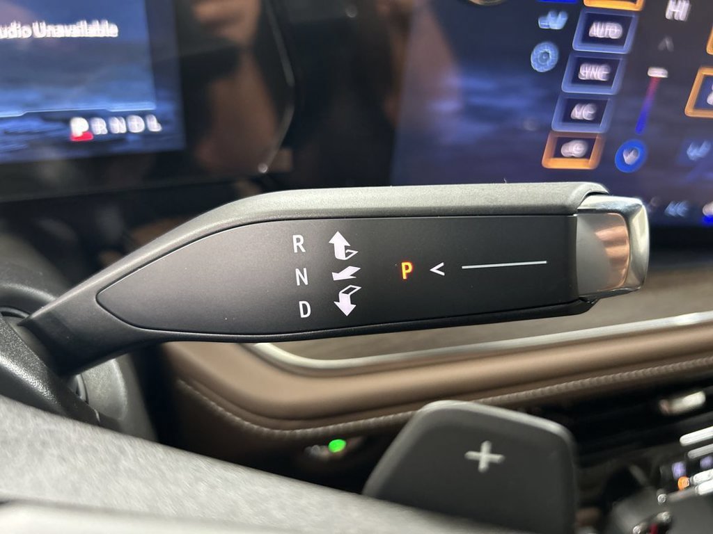 New 2026 Chevrolet Tahoe High Country AWD/4WD image 18