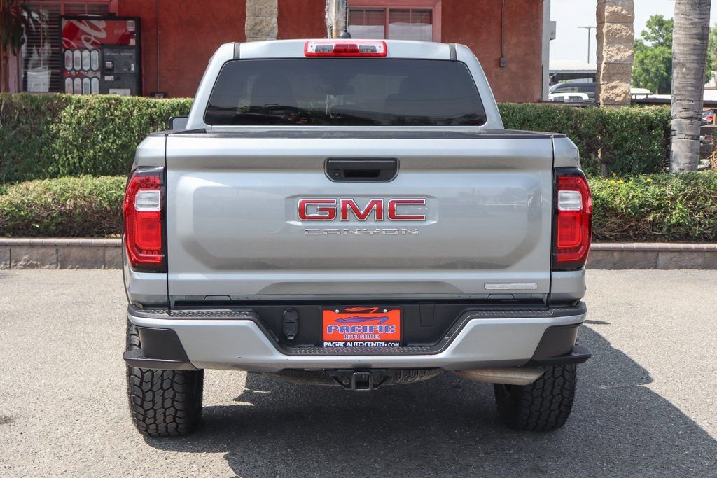 Used 2023 GMC Canyon Elevation w/ Trailering Package image 7