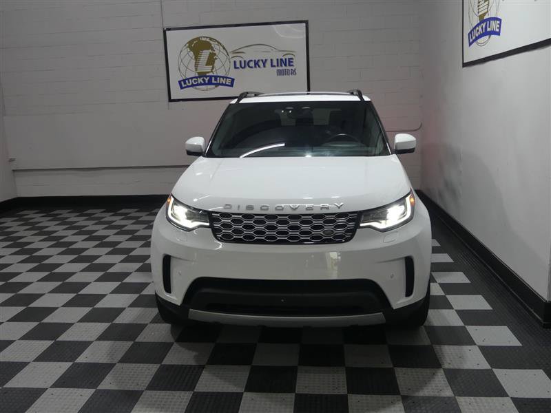 Used 2023 Land Rover Discovery S AWD/4WD image 3