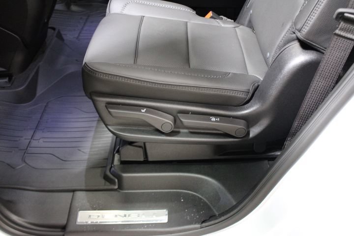 New 2026 GMC Yukon Denali w/ Denali Reserve Package AWD/4WD image 67