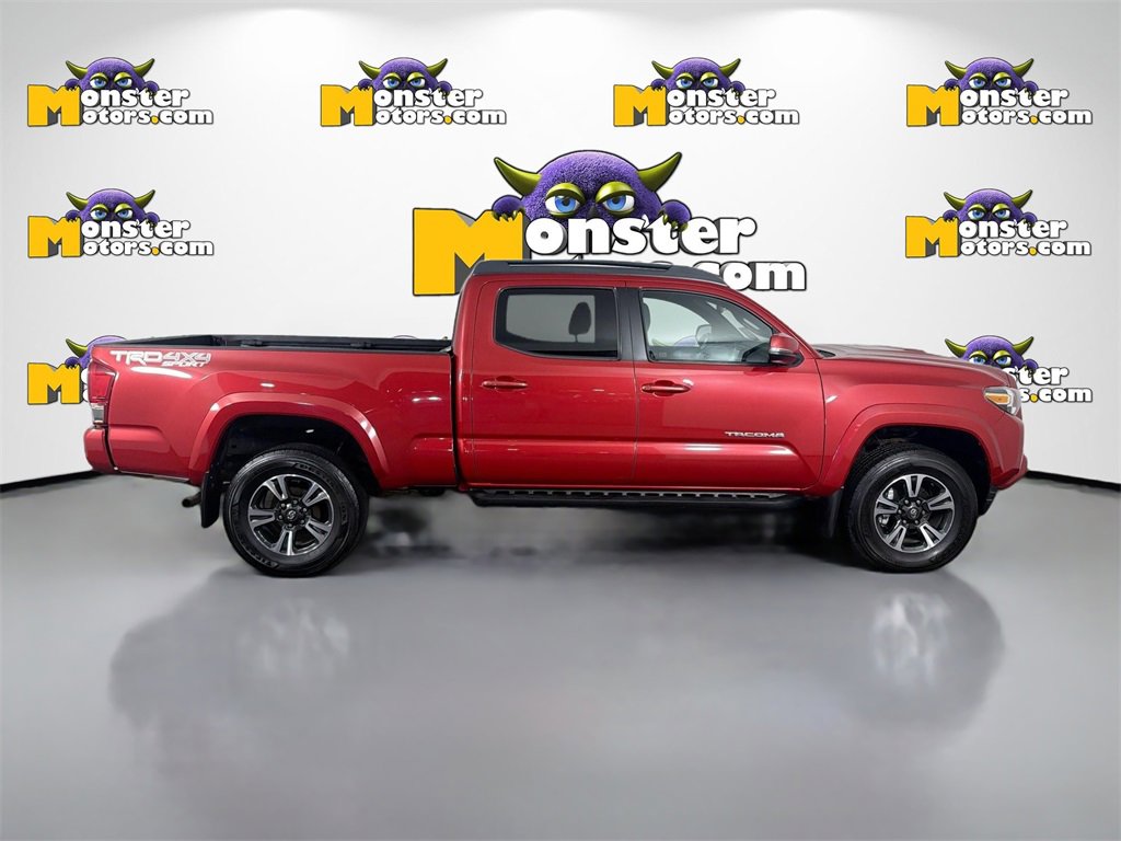 Used 2016 Toyota Tacoma SR5 image 4