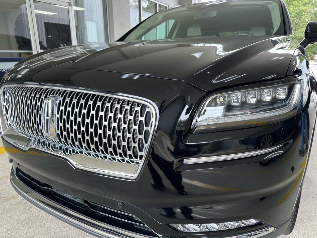 Used 2022 Lincoln Nautilus Reserve w/ Equipment Group 202A AWD/4WD image 1