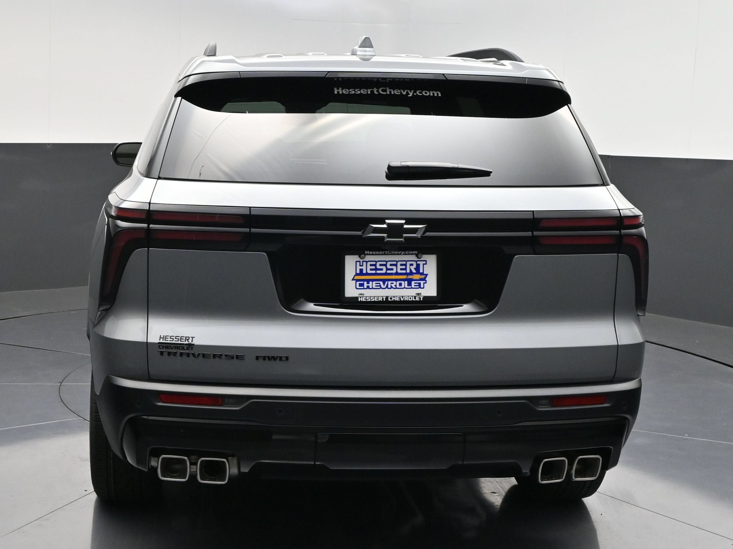New 2027 Chevrolet Traverse LT w/ Midnight/Sport Edition AWD/4WD image 7