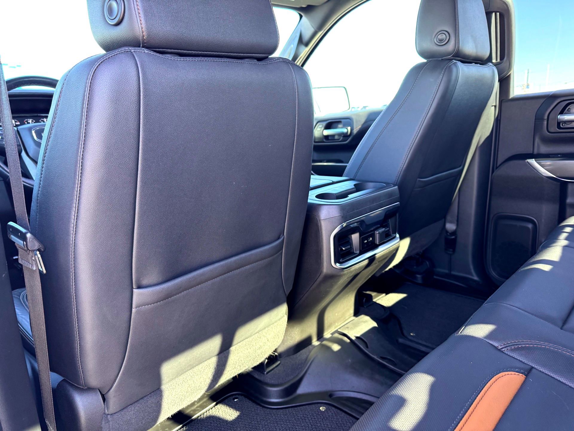 Used 2022 GMC Sierra 1500 AT4 w/ AT4 Premium Package image 22