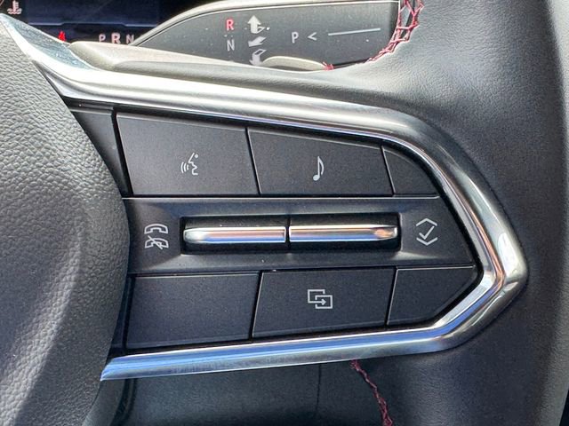 Used 2025 Chevrolet Suburban RST image 21