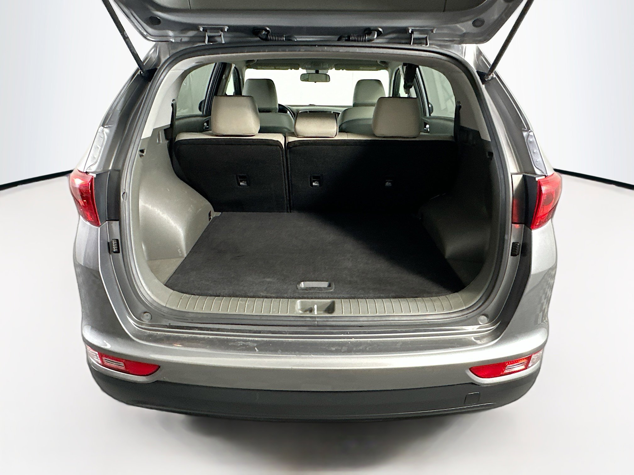 Used 2017 Kia Sportage EX image 28