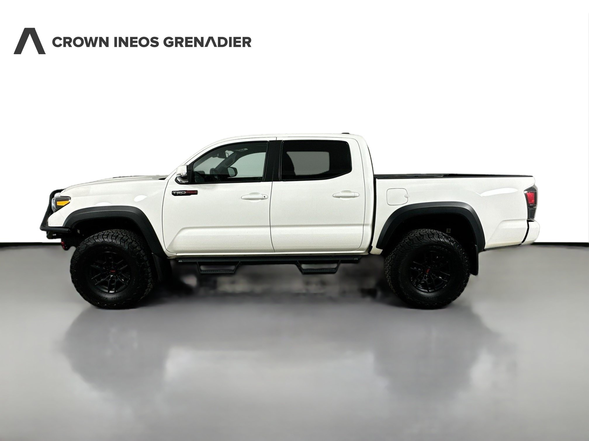 Used 2021 Toyota Tacoma TRD Pro AWD/4WD image 8