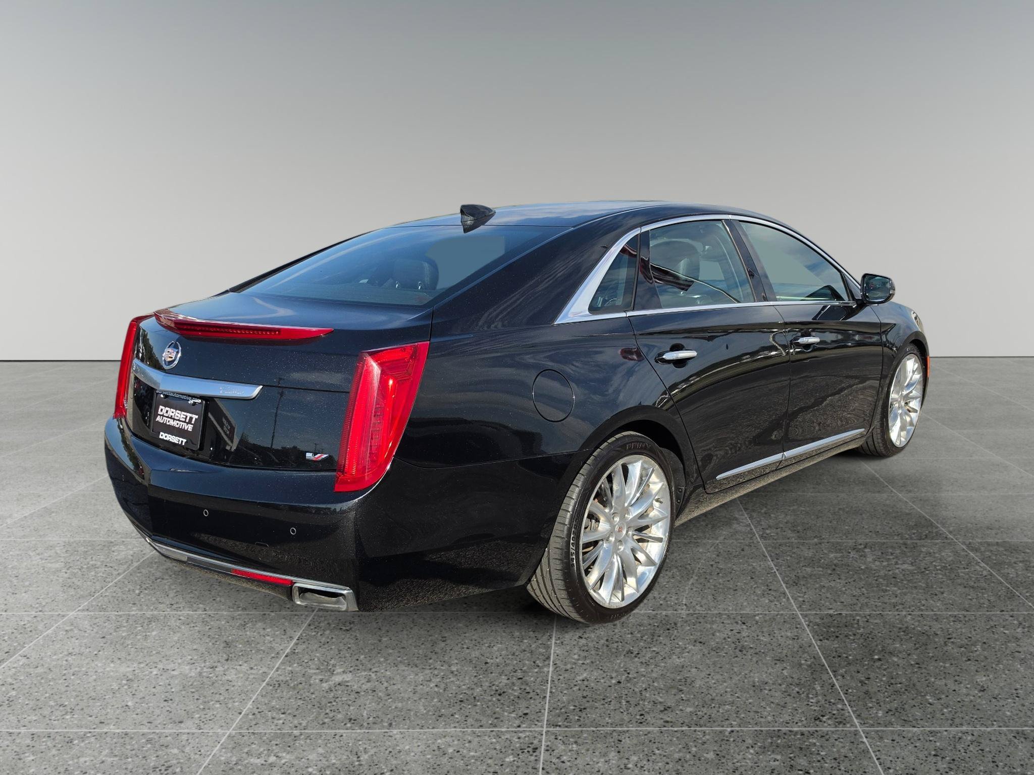 Used 2015 Cadillac XTS Platinum AWD/4WD image 6