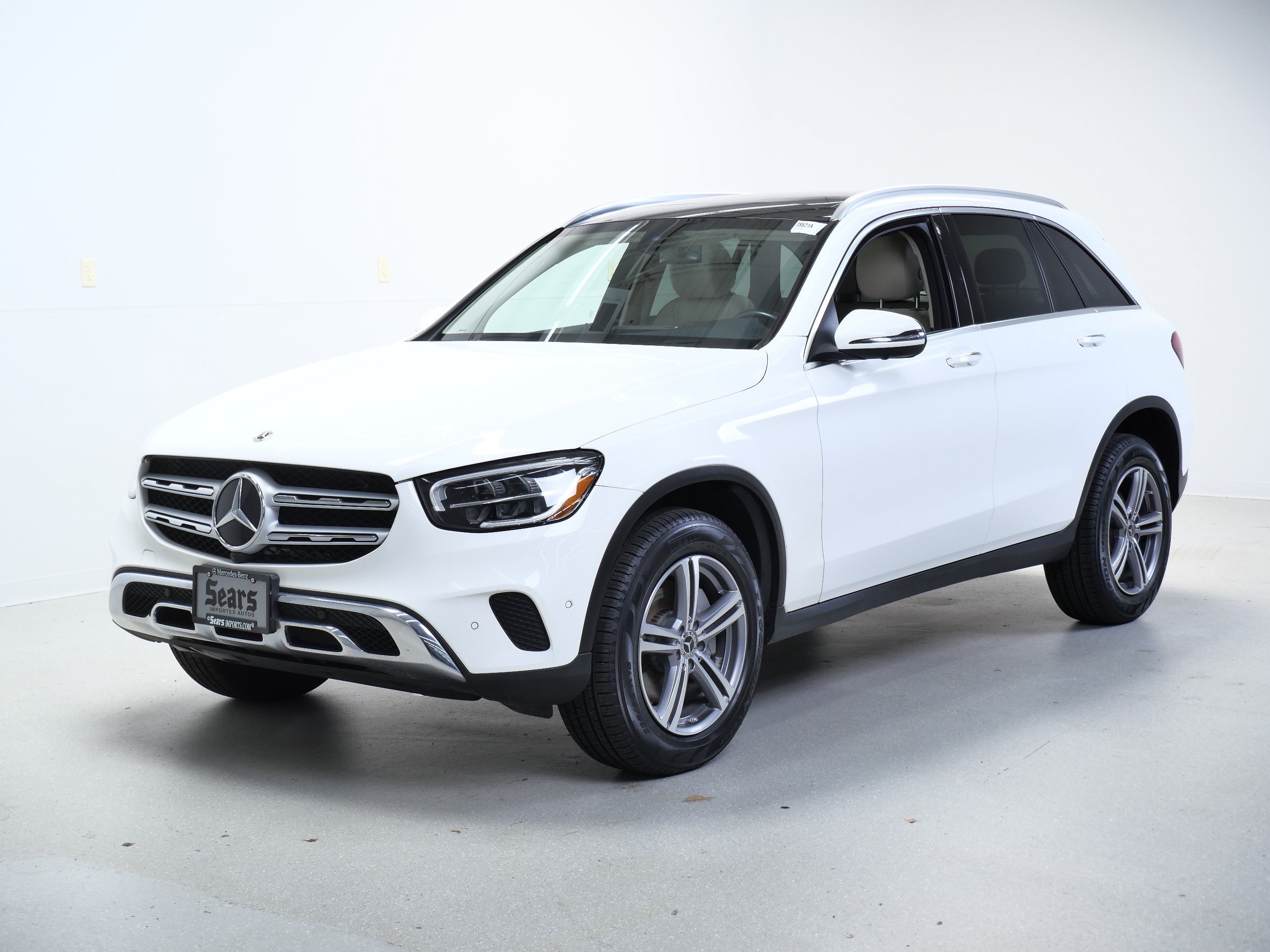 Used 2021 Mercedes-Benz GLC 300 4MATIC image 9