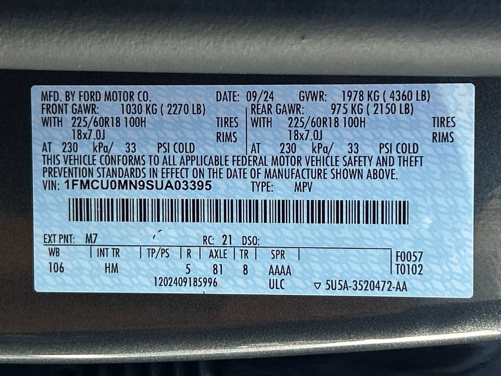 Used 2025 Ford Escape ST-Line w/ Tech Pack #1 FWD image 32