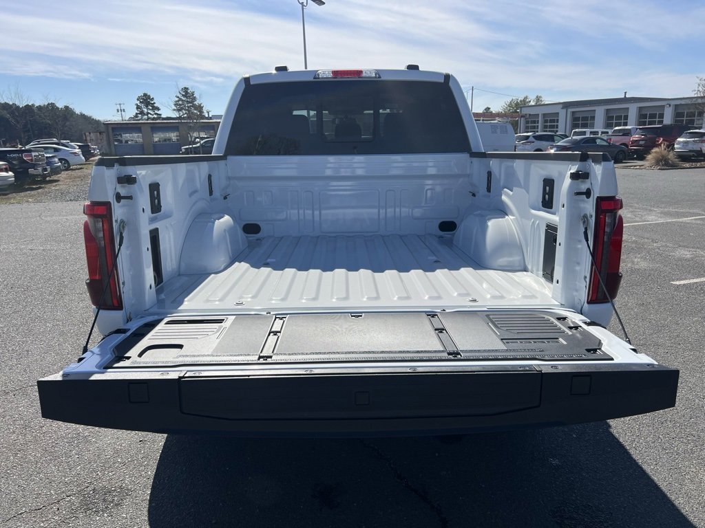 New 2025 Ford F150 XLT w/ Equipment Group 302A MID image 5