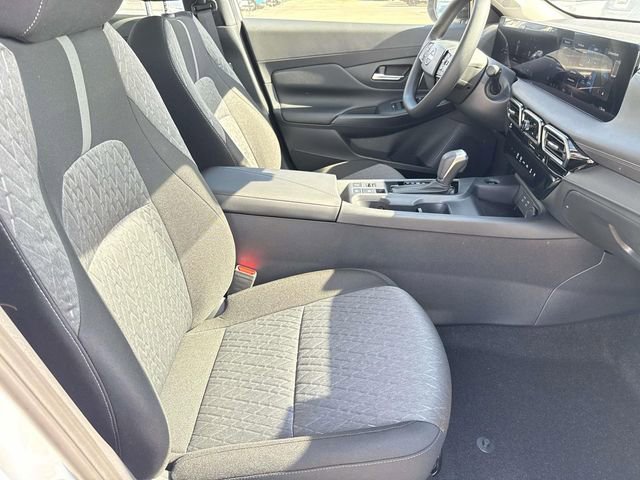 New 2026 Nissan Sentra SV w/ Floor Mat Package FWD image 14